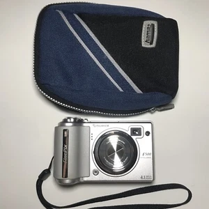 FUJIFILM E500 Digital Compact Camera 4.1 MP 4x Optical Zoom + Camera Case - Picture 1 of 20