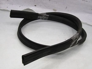 Volvo V70 Mk2 97-00 Vorfacelift untere Frontscheibe Scuttle Panel Motorhaube Dichtung - Bild 1 von 4