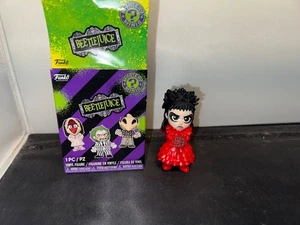 2025 Funko Beetlejuice Lydia Deetz Wedding Dress Mystery Minis Vinyl Figure 1/6 - Picture 1 of 1