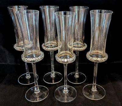 De colección. Copas de champán, elegantes, juego de 6 pedrería, 10" Hollywood Regency, con oro Foto 1 de 4
