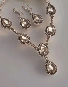 Stunning white topaz 925 Earring And Necklace Set. Very pretty (1924) - Picture 1 of 7