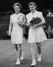 Betty Hilton Great Britain & Margaret Osborne Dupont United States Wa 1949 PHOTO