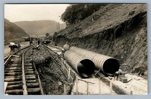 RAILWAY CONSTRUCTION RAILROAD ANTIQUE REAL PHOTO POSTCARD RPPC - Imagen 1 de 2