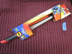 Lotto Mattel Batman Il Coraggioso e il Temerario BLAZING BATTLE BLADE MISB RARO Animato - Foto 1 di 8