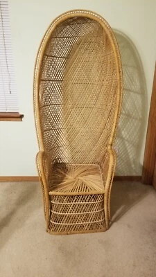 Silla Pavo Real Estilo Trono MCM Boho Ratán De Colección Foto 1 de 4