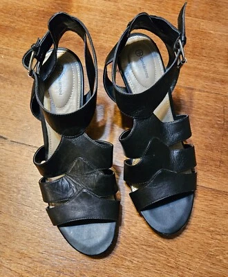 Giani Bernini Sandal Women Leather Size 9.5 Baylynn Wood Heel Lightly Worn Ankle - Image 1 of 4