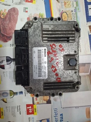 0281012589 CENTRALINA MOTORE BOSCH RENAULT MEGANE SCENIC 2004-08  - Immagine 1 di 2