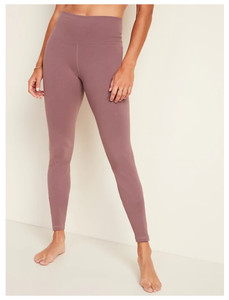 plus size outfits with fishnets