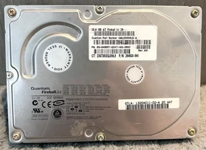 Disque dur Quantum Fireball LCT 20 QML20000LD-A 20 Go série 3,5 (NON TESTÉ) - Photo 1/5