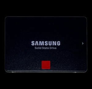 SAMSUNG® 860 PRO MZ-76P1T0 | 2.5" SATA 3 6GB/s SSD | 1TB V-NAND **FAST P&P** - Picture 1 of 3