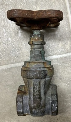 Nibco Iron Gate Valve 1.5 125 SWP 200 WOG - Image 1 of 4