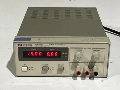 Fonte de alimentação ajustável Hewlett Packard HP modelo E3610A 0-8V, 0-3A/0-15V, 0-2A - Imagem 1 de 2
