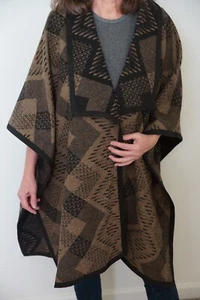 Pendleton Wool Blanket Wrap Cape Aztec Brown Black One Size Oversized SALE - Picture 1 of 13