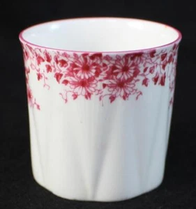 Shelley DAINTY PINK Single Egg Cup Bone China 051/P A+ CONDITION - Picture 1 of 3