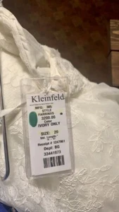 kleinfeld wedding dress - Picture 1 of 4
