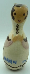 Bambola Darn It vintage Cleminson ceramica darning cucito uova - Foto 1 di 3