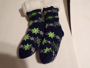 Seattle Seahawks NFL Fair Aisle Tall Logo Footy Slippers Size 6-10 Non Skid - Picture 1 of 7