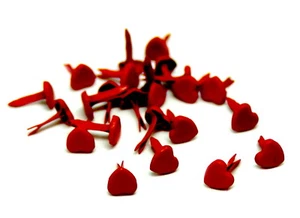 20 Herz-Klemmen in Rot 5 x 6mm für Brief und Geschenke - Bild 1 von 1