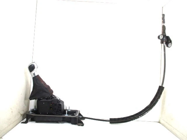 2019 Volkswagen Jetta GLI conjunto de câmbio de marchas de piso automático 59k milhas fabricante de equipamento original LKQ - Imagem 1 de 4