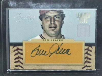 2012 Signature Series #29 - Auto #4/5 Jersey Patch - Tom Seaver - NY Mets & Reds - Image 1 of 2