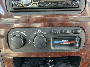 OEM Climate Control With Dual Zone Control Fits 03-05 DODGE 1500 PICKUP 1354 - Picture 1 of 12