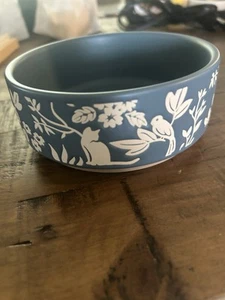 Whisker City 5" Ceramica Cat Garden Blue Bowl Birds Flowers and Cat Design 13 oz - Picture 1 of 4