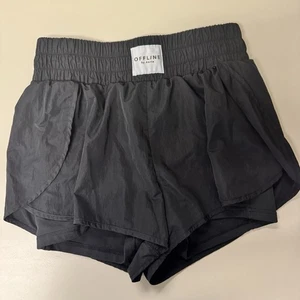 Aerie Offline Hugger Champ Shorts Size Medium Women’s Athletic Shorts - Picture 1 of 7