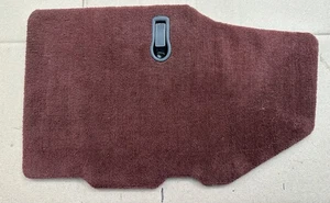 97-99 CORVETTE C5 COUPE RH COMPARTMENT COVER FIRETHONE RED 10402924 - Bild 1 von 6