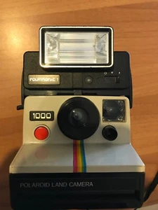 Polaroid 1000 Land Camera 1 + Polatronic flash - Foto 1 di 4
