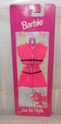 GW5) NRFP MUÑECA BARBIE MATTEL FASHION GO IN STYLE ROPA Y ZAPATOS CONJUNTO DE MODA   Foto 1 de 4