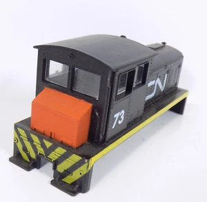 HO / UNBRANDED / Canadian National / CN#73 / DIESEL LOCOMOTIVE Switcher SHELL - Picture 1 of 5