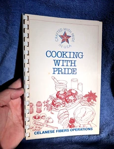 COOKING WITH PRIDE 1985 Employees' Cookbook CELANESE FIBERS OPERATIONS Charlotte - Imagen 1 de 9
