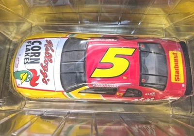 1997 Revell Mac Tools Kelloggs # 5 Terry Labonte 1/24th  car W/ Mac Tools Case - Image 1 of 2