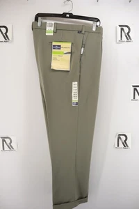 Pantalones chinos de golf relajados Dockers para hombre nuevos con etiquetas talla 40 X 30L verde rendimiento - Imagen 1 de 11
