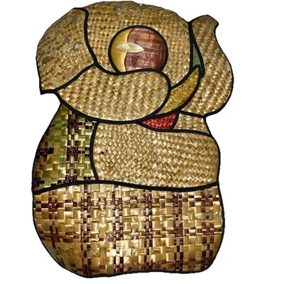 Wicker ELEPHANT Straw Bamboo weaved Wall Art 1970s Handmade Boho Vintage 14”tall - Image 1 of 4