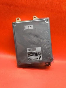 1996 OEM Engine Control Module ECU Toyota Previa DX LE 2.4L L4 Gas 89661-28600 - Picture 1 of 3