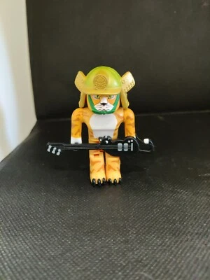 Colección Serie Tienda Avatar Roblox - Figura Leyenda del Gato  Foto 1 de 4
