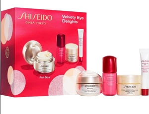 ❤️❤️❤️ NEU Shiseido Benefiance Velvety Eye Delights Geschenkset (Wert 160€) ❤️❤️ - Bild 1 von 2