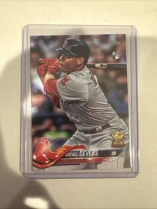 2018 Topps - Rafael Devers #18 Batting (RC) #2516 - Picture 1 of 2