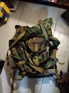 Us Recreations Camouflage Hiking Backpack With Straps And Side Pouches - Picture 1 of 13