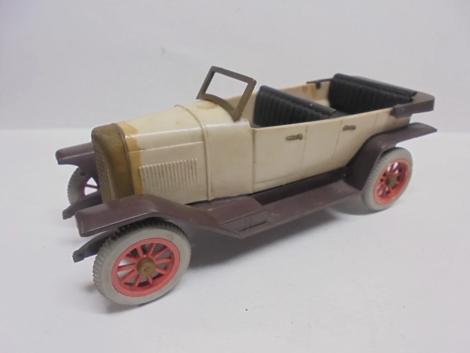 Ingap Fiat 501 Brioschi 1/32 plastica leggi descrizione - Immagine 1 di 4