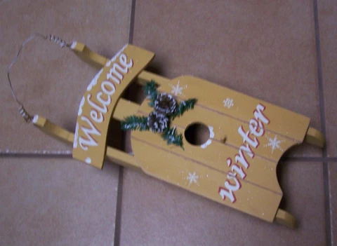 Unique "Welcome Winter" Wood Sleigh Birdhouse - RARE Cover