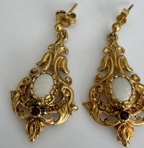 STUNNING 9ct Yellow Gold Opal & Ruby Dangle / Drop Earrings Fully Hallmarked - Picture 1 of 23