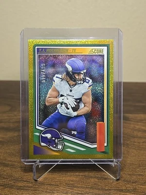 2025 Panini Score Gold T.J, Hockenson /499 Minnesota Vikings #101 - Image 1 of 3