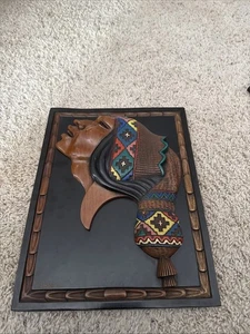 Vintage MÄNNLICHE PERUANISCHE INKA HOLZ WANDRELIEF GESCHNITZT BEMALT BÜSTE FIGUR - Bild 1 von 5