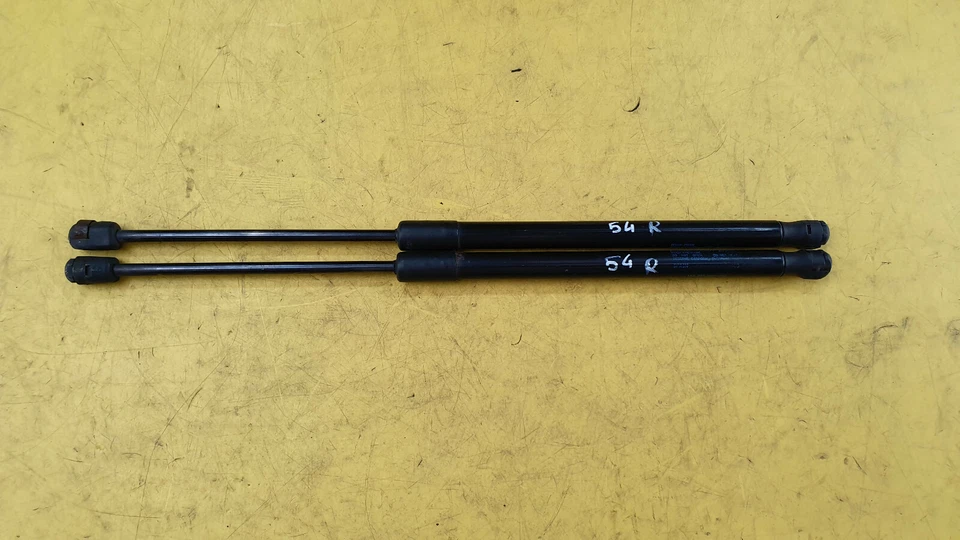 PAR DE PUNTALES DE GASOLINA VW SCIROCCO GT 2.0 TDI 1.4 TFSI 08-14 BOTAS PORTÓN TRASERO 1K8827550A Foto 1 de 4