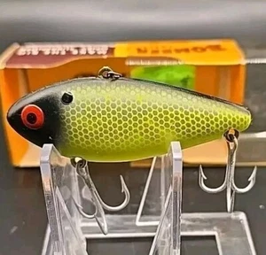 Vintage Bomber Pin fish Lure. With Box. NOS Great Color. - Picture 1 of 11