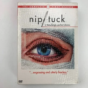 Nip/Tuck The Complete First Season (DVD, 2004, 5-Disc Set) New Sealed - Picture 1 of 2