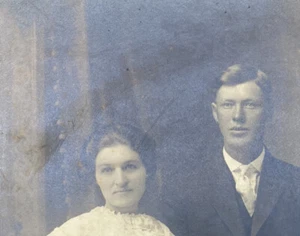 Texas Couple Lizzie Otto Vintage Studio Photograph on Board - Picture 1 of 10