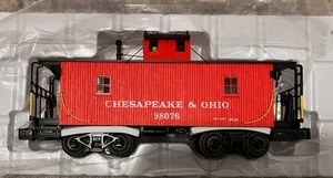 NEW* LIONEL *C&O WOOD CABOOSE * (98076) 2326280; CHESAPEAKE & OHIO RR - Picture 1 of 3